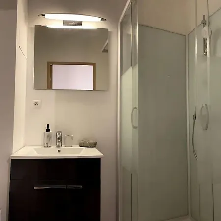 Superbe 16 Apartamento *